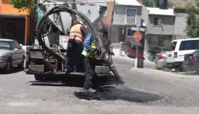 Continúa campaña de bacheo en Nogales