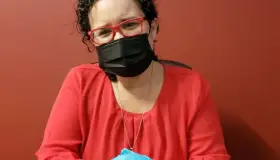 Invitan a programa Adaptación de Lentes