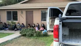 Arrestan a 30 indocumentados