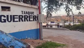 Repara Oomapas falla en tanque Guerrero