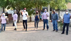 Atiende Alcalde a vecinos de los Tápiros