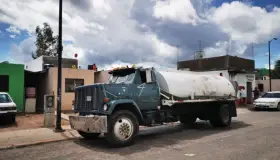 Regularizan servicio de agua en colonias