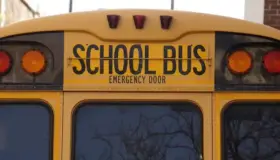 Autorizan regreso a clases en condados