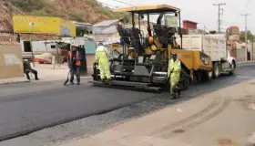 Recarpetean calle Maclovio Herrera