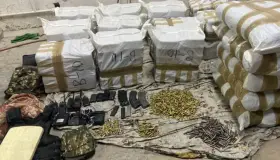 Decomisan casi media tonelada de “cristal”