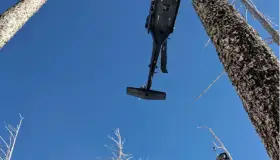 Rescatan a hombres perdidos en montaña