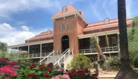 Mantiene Universidad aislamiento a estudiantes