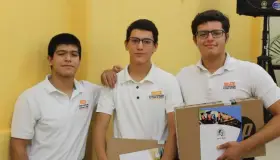 Domina Cobach concurso de Matemáticas