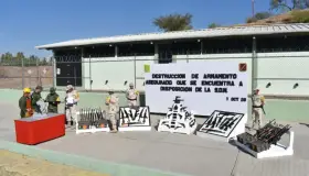 Destruye Sedena armas decomisadas