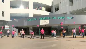 Participan en marcha anual contra el cáncer