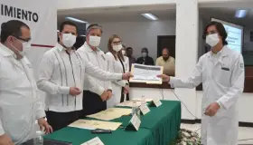 Celebra IMSS el Día del Médico