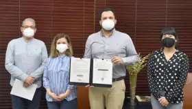 Informan resultados de concurso del Libro