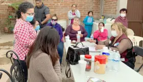 Atienden solicitudes de vecinos