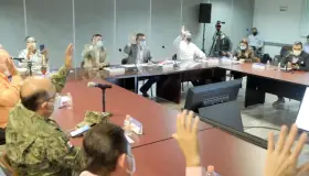 Prohíben actividades no esenciales