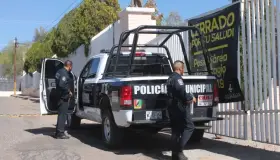 Lucen panteones cerrados