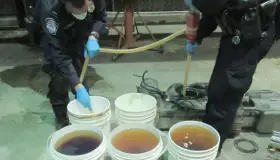 Decomisan  metanfetamina líquida en San Luis, Arizona