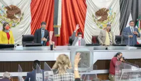 Reforman Ley de Educación de Sonora