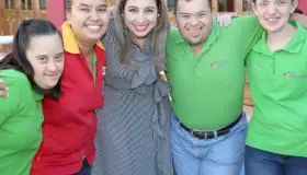 Reconocen a las personas con capacidades diferentes