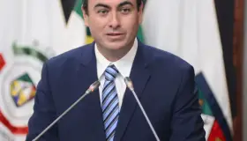 Impulsa legislador apoyo a instituciones