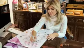 Firma Gobernadora pacto social electoral