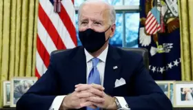 Anula Biden
veto a personas trans en Ejército de EU