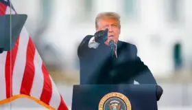 Acusan “teatro” en juicio contra Trump