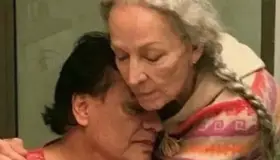 Juanga &#039;llora&#039; por la muerte de su gran amiga Isela Vega