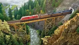 Conectará ferrocarril a México, EU y Canadá