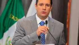 Profesionalizarán a servidores públicos