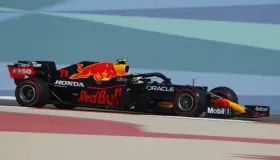 ‘Checo’ Pérez es sexto en los primeros libres