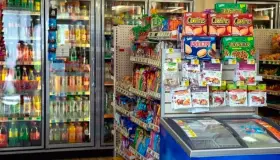 Analizarán iniciativa que prohíbe venta de comida chatarra a niños