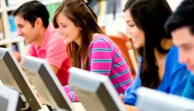 Imparten pláticas a estudiantes de prepa