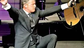 Suben Luis Miguel y Diego Boneta en Spotify