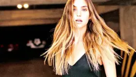 Macarena Achaga, actriz fuerte y poderosa