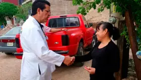 Piden a Ifantópulos regularizar sus predios en la Solidaridad