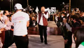 Rescataremos sistema de  salud del abandono: Durazo