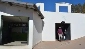 Apoyan a albergue con función de cine