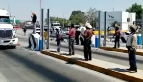 Campesinos culpan a vuelo de avionetas de sequía