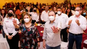 Formará mujer de SLRC parte del gabinete: Durazo