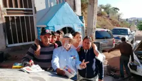 Recorre ‘El Bigotes’ colonias de Nogales