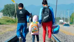Tienen niños migrantes el derecho a estudiar