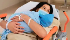 Anuncian a mamá “10 de mayo”