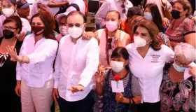 Reitera Alfonso Durazo compromiso con las mujeres este 10 de mayo