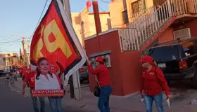 Sigue Leticia Calderón campaña casa por casa