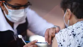 Permite vacuna erradicar virus