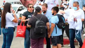 Respaldan comerciantes y empresarios a Freig Carrillo