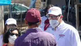 Apoyan tiangueros a Juan Gim Nogales