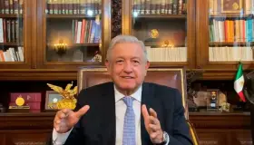 Adquiere México refinería en Texas por 600 mdd, anuncia López Obrador