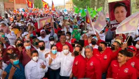 Acompaña Ana Bernal a Durazo