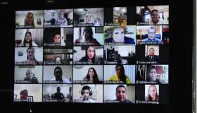 Analizan atención a niñez migrante